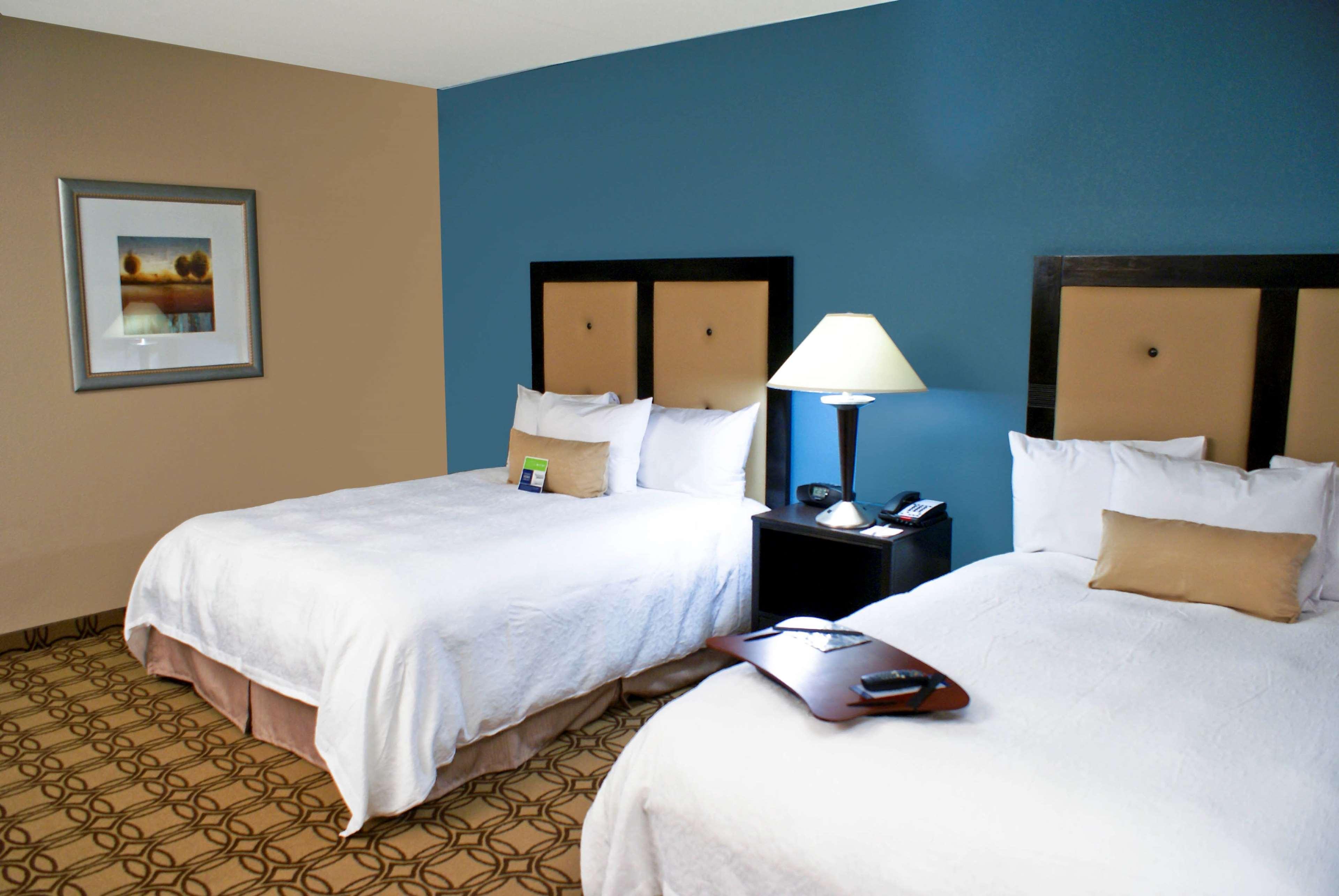 Hampton Inn & Suites Charlotte-Airport Pokój zdjęcie