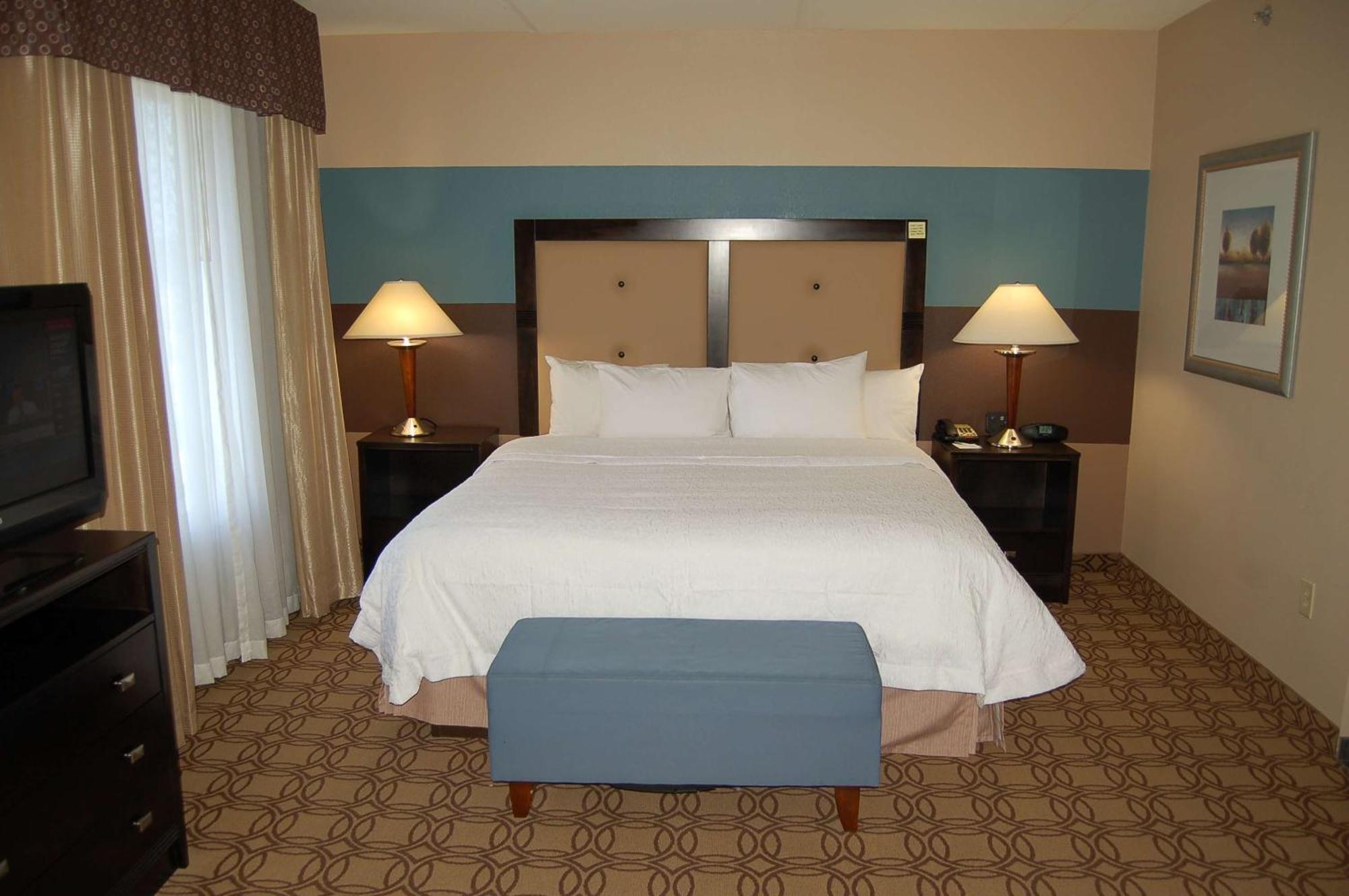 Hampton Inn & Suites Charlotte-Airport Zewnętrze zdjęcie