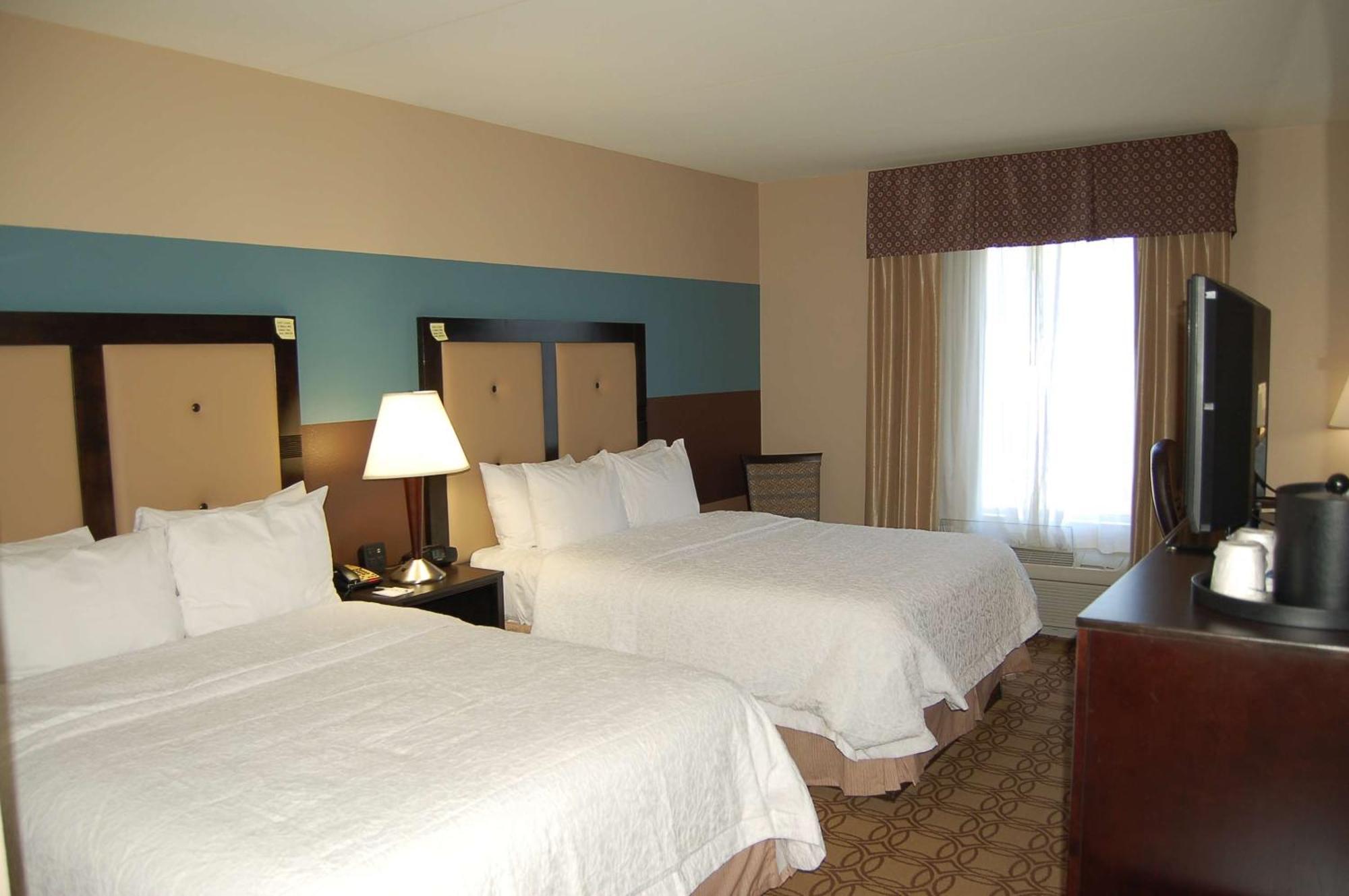 Hampton Inn & Suites Charlotte-Airport Zewnętrze zdjęcie