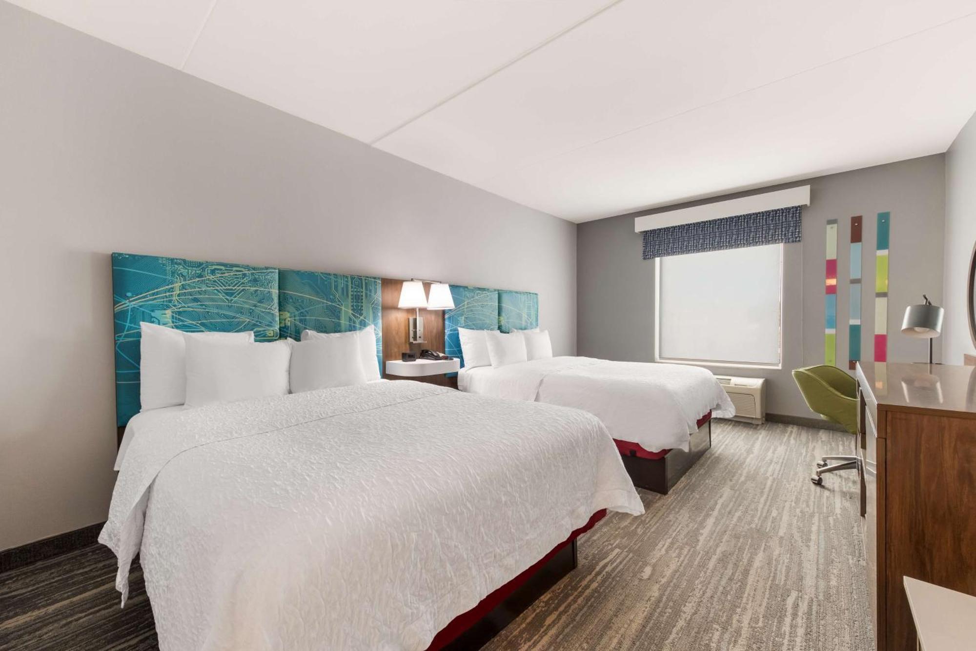 Hampton Inn & Suites Charlotte-Airport Zewnętrze zdjęcie
