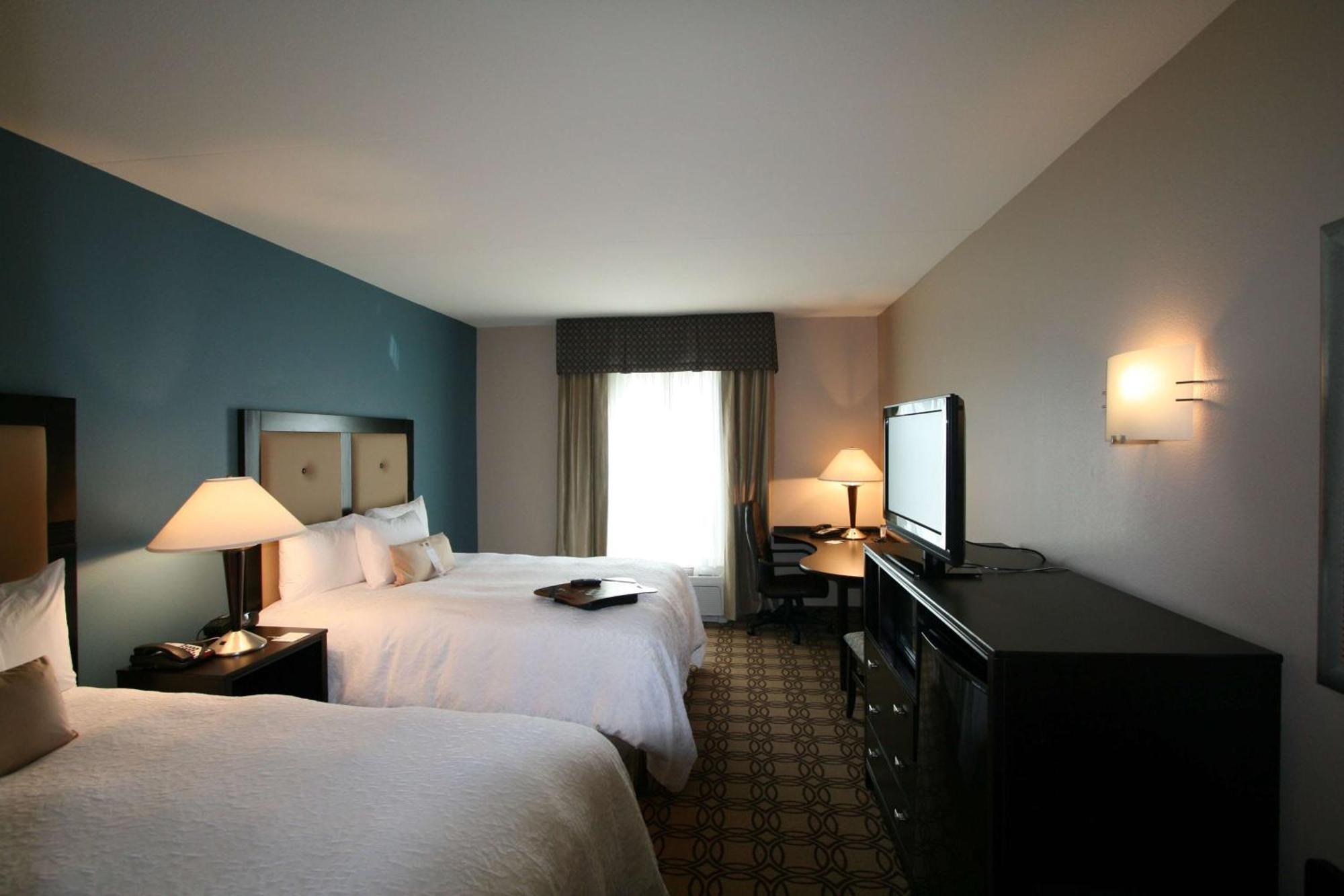 Hampton Inn & Suites Charlotte-Airport Zewnętrze zdjęcie