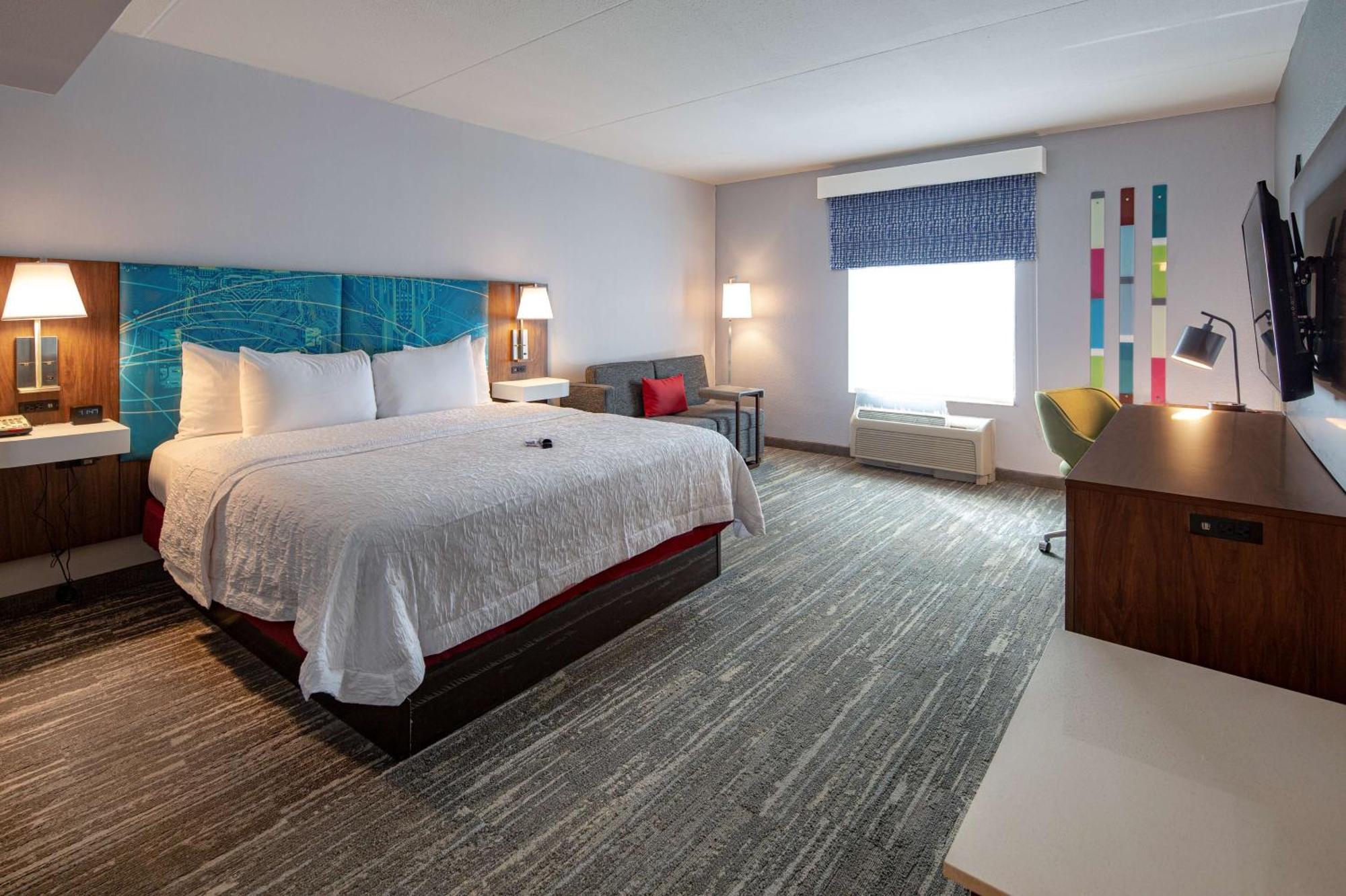 Hampton Inn & Suites Charlotte-Airport Zewnętrze zdjęcie