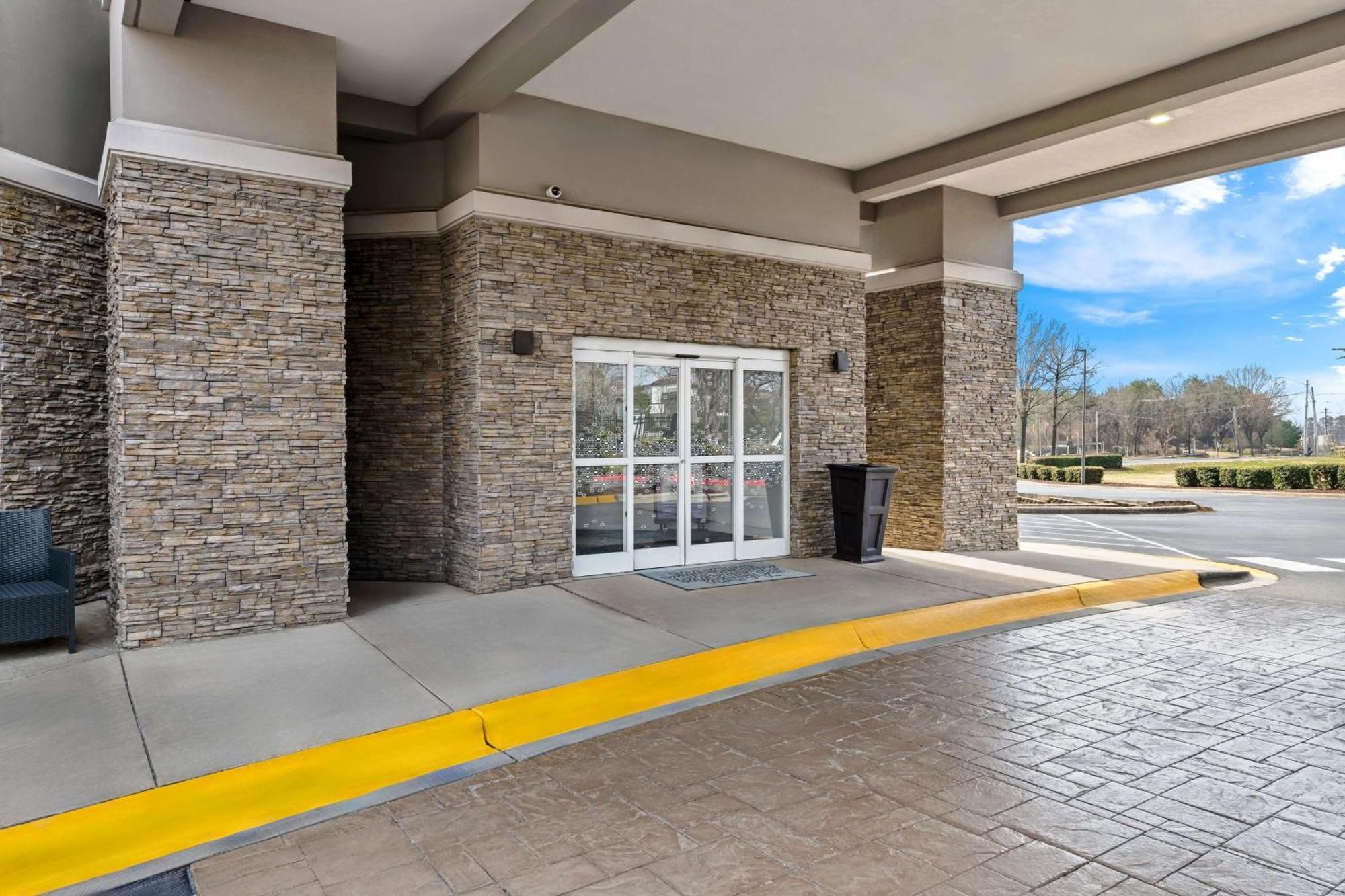 Hampton Inn & Suites Charlotte-Airport Zewnętrze zdjęcie